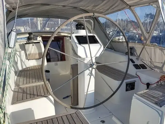 Hanse 320