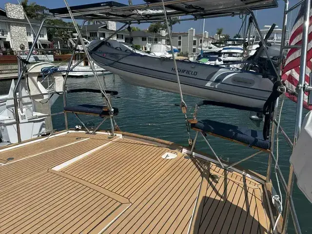 Beneteau Oceanis 57