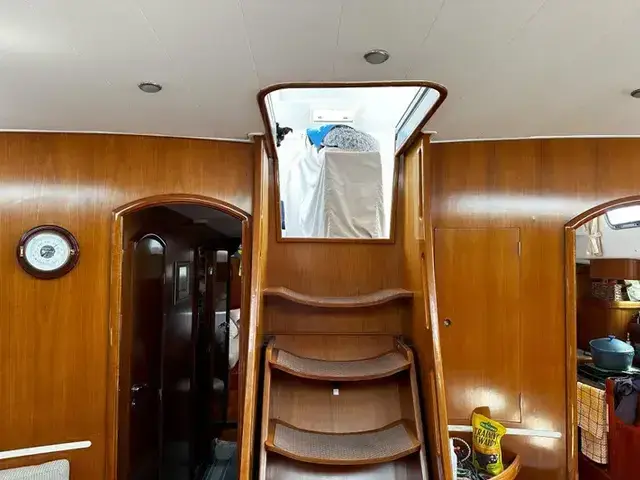 Beneteau Oceanis 57