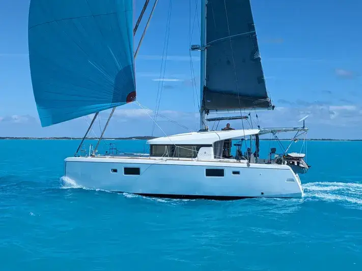 2016 Lagoon 39