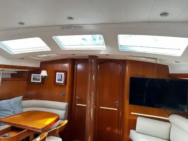 Beneteau Oceanis 57