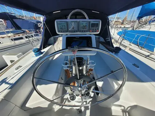 Catalina 320