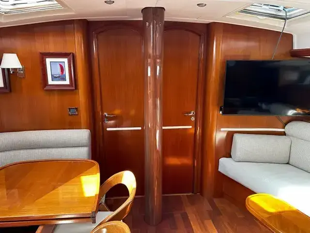 Beneteau Oceanis 57