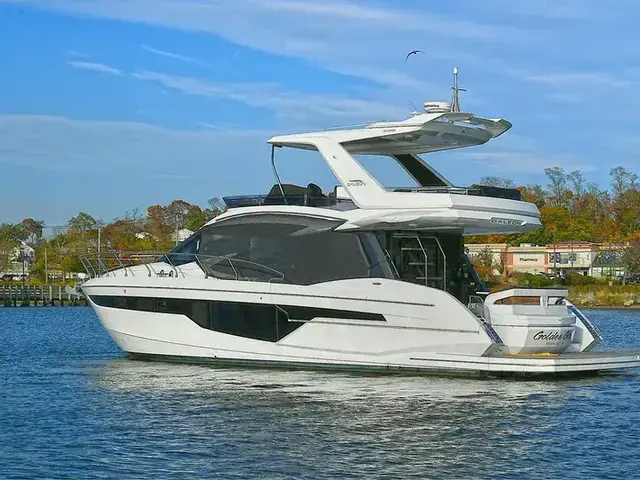 Galeon 500 Fly