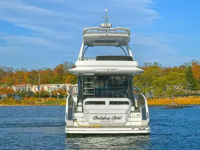 Galeon 500 Fly