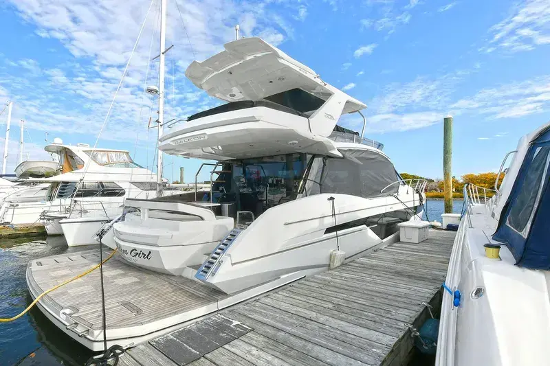 2023 Galeon 500 fly