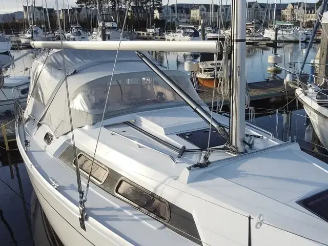 Hanse 320