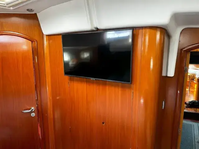 Beneteau Oceanis 57