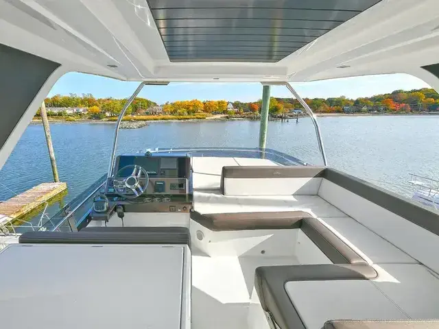 Galeon 500 Fly