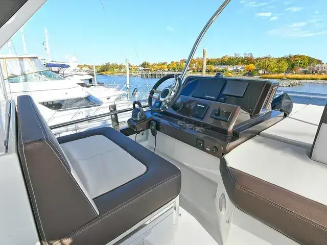 Galeon 500 Fly