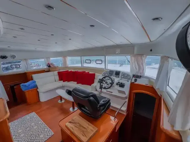 Lagoon 44