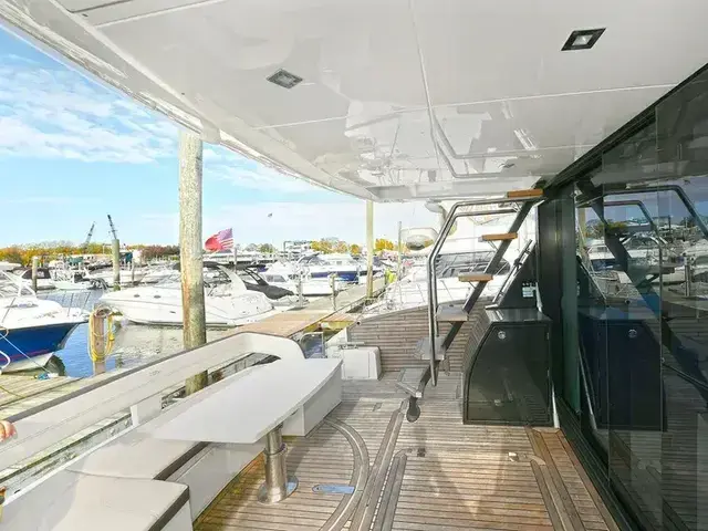 Galeon 500 Fly