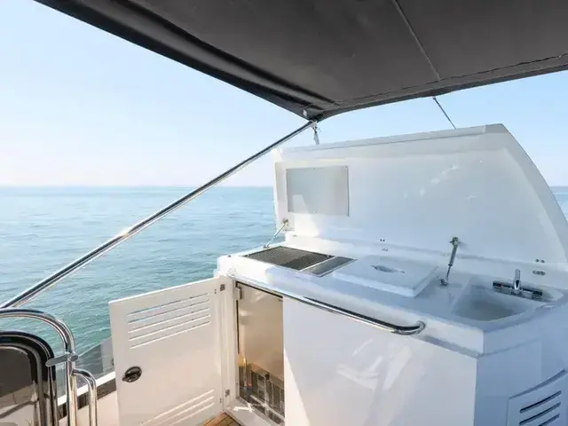 Sunseeker Manhattan 55