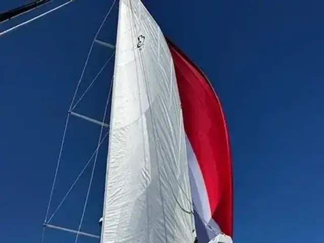 Beneteau Oceanis 57