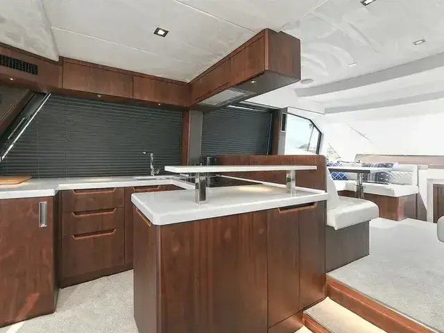 Galeon 500 Fly