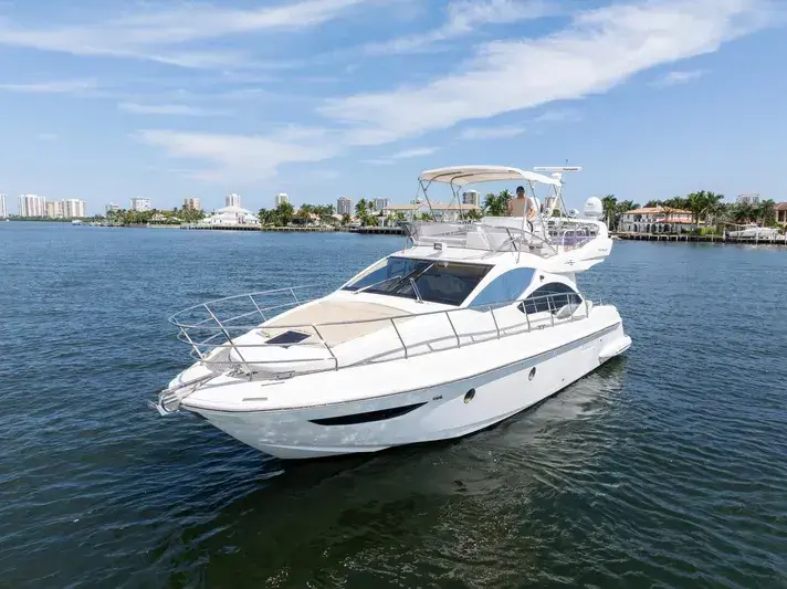 2013 Azimut 45