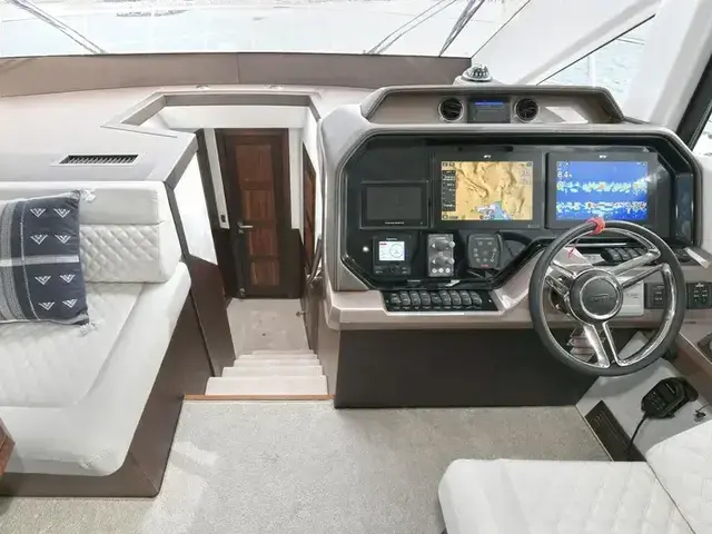 Galeon 500 Fly