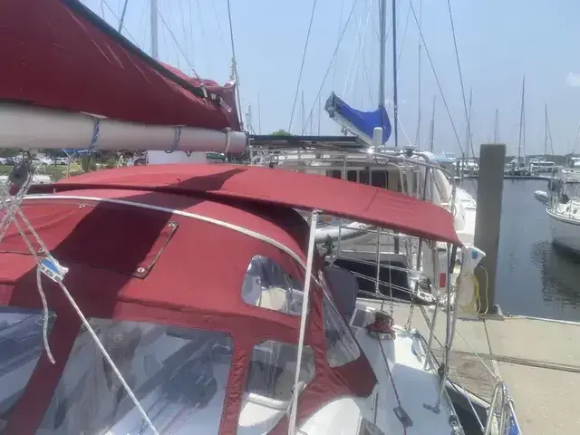 Beneteau Oceanis Clipper 393