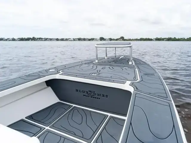 BlueZones Boatworks 16' Flats