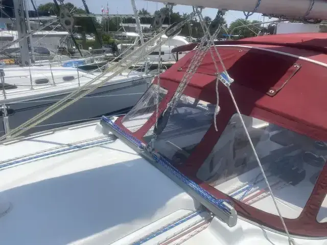 Beneteau Oceanis Clipper 393