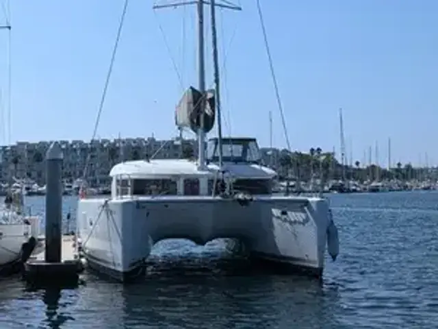 Lagoon 400