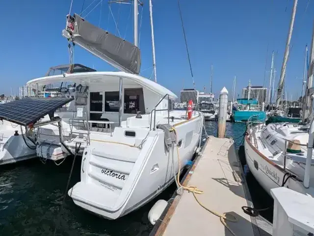 Lagoon 400