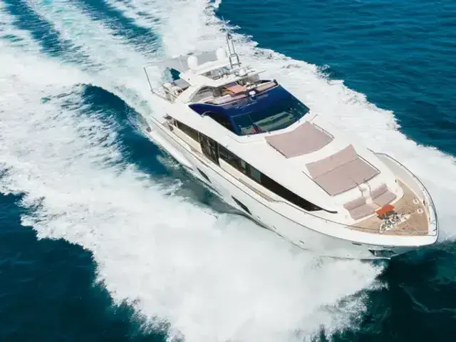 Ferretti Yachts 96