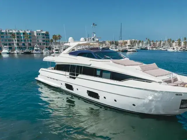 Ferretti Yachts 96