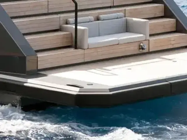 Mazu Yachts 82