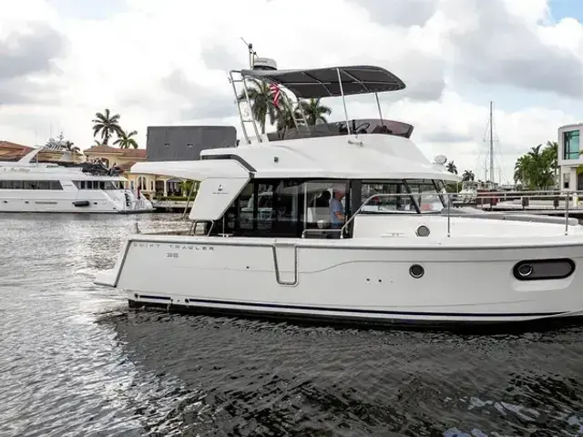 Beneteau First 35