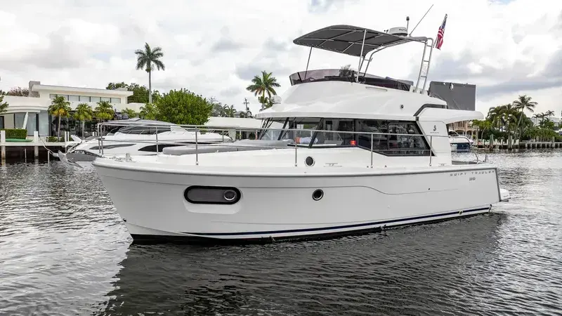 2023 Beneteau swift trawler 35