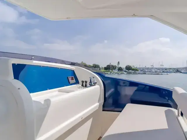 Ferretti Yachts 96