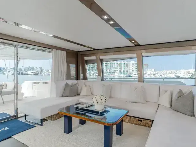 Ferretti Yachts 96