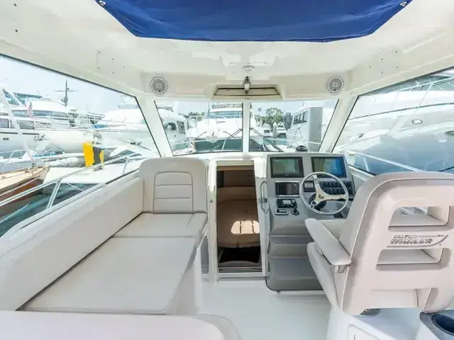 Boston Whaler 315 Conquest