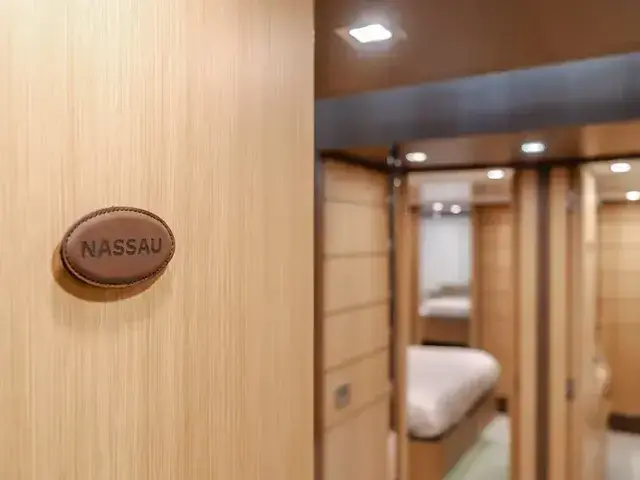 Ferretti Yachts 96