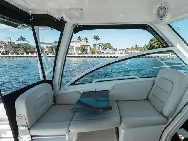 Boston Whaler 285 Conquest