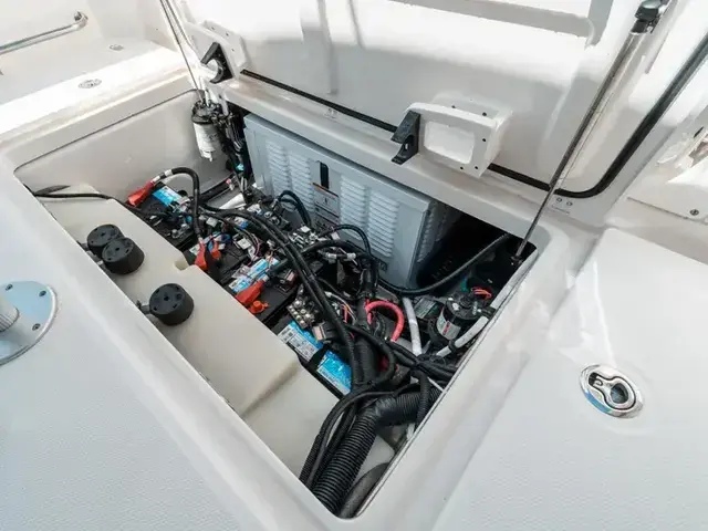 Boston Whaler 285 Conquest