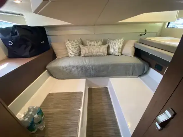 Beneteau 36