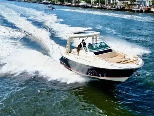 Chris Craft 38