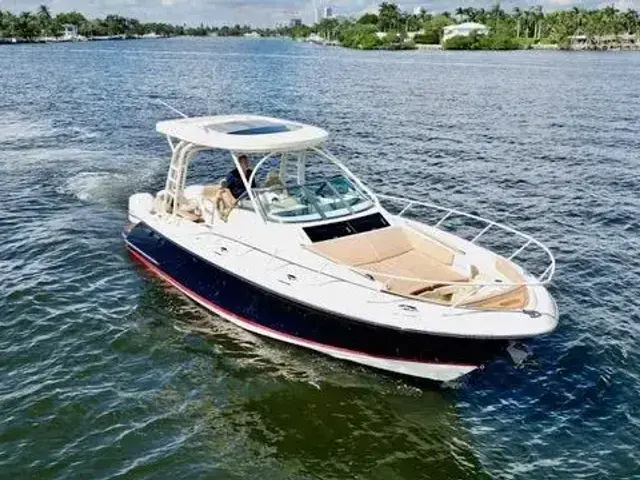 Chris Craft 38