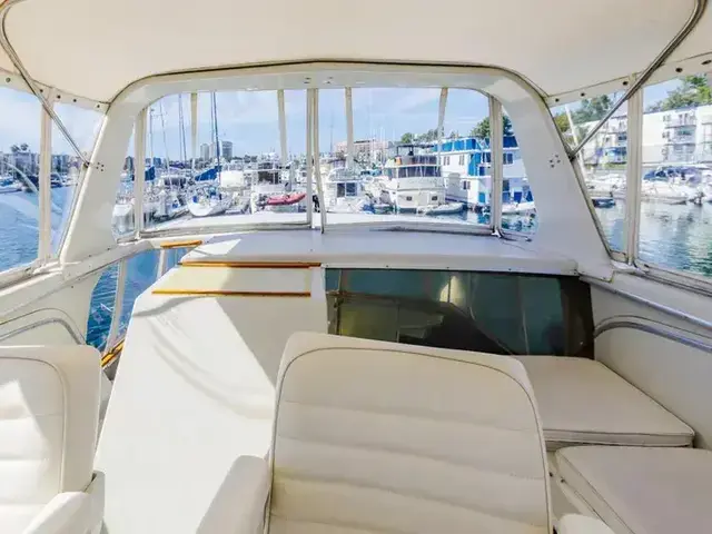 Uniflite 42 Aft Cabin