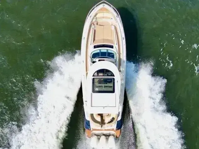 Chris Craft 38