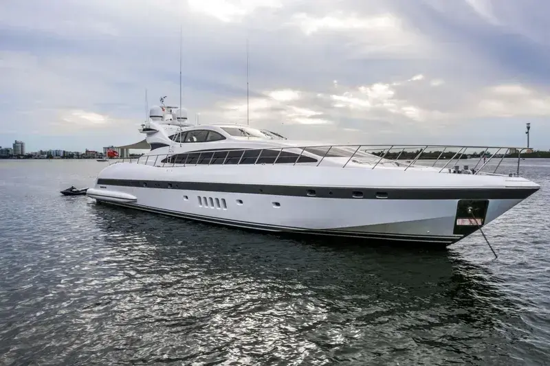 2007 Mangusta 105