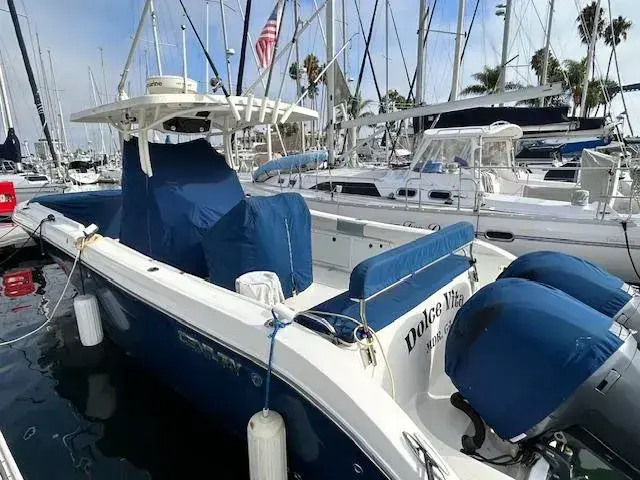 Century 3200 Center Console