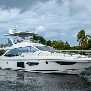 2020 Azimut 66