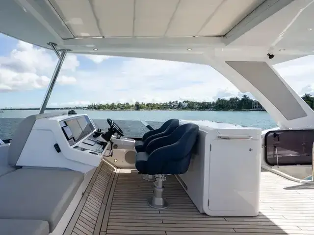 Sunseeker 68