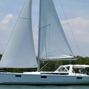 2014 Beneteau Oceanis 48