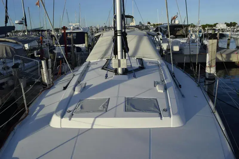 2014 Beneteau oceanis 48