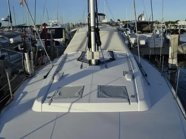 Beneteau Oceanis 48