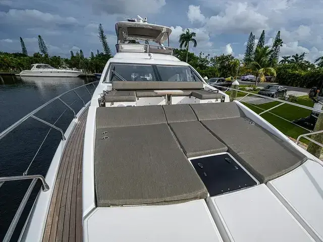 Azimut 66